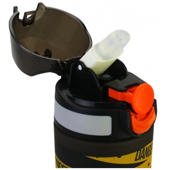 Gertuvė DANGER, CoolForSchool, 750ml, su užrakinamu dangteliu, juodos sp. tritano plastikas