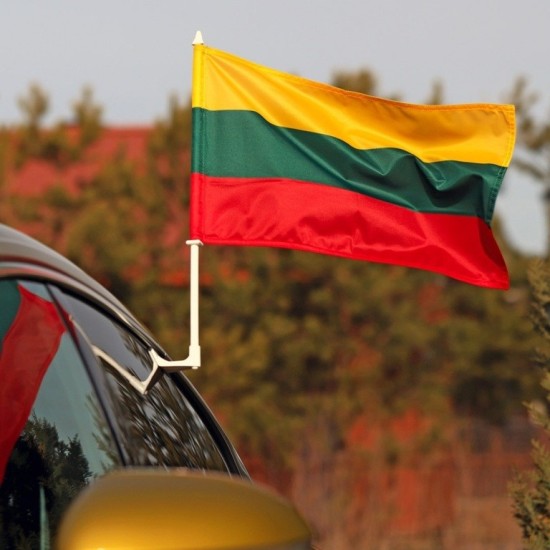 Lietuvos valstybės vėliavėlė automobiliui, 30x50 cm, su plastikiniu koteliu